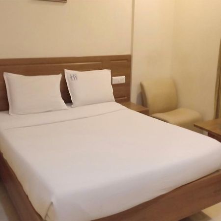 Hotel Sona'S Tiruchirappalli Εξωτερικό φωτογραφία