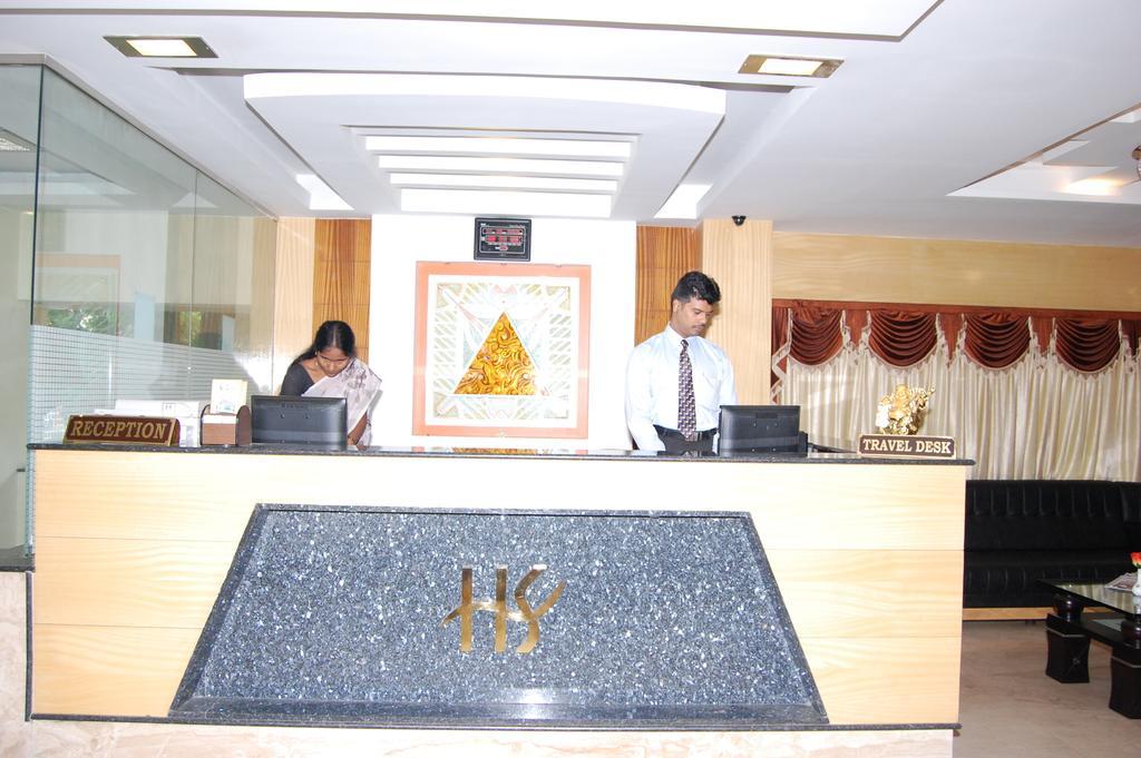 Hotel Sona'S Tiruchirappalli Εξωτερικό φωτογραφία