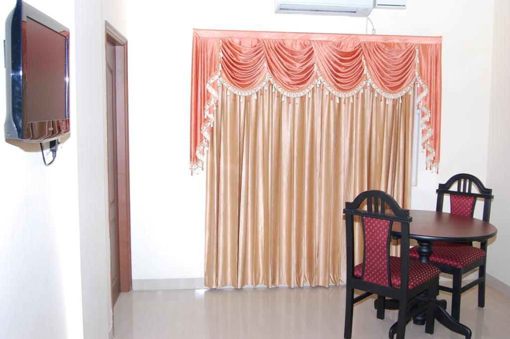 Hotel Sona'S Tiruchirappalli Δωμάτιο φωτογραφία