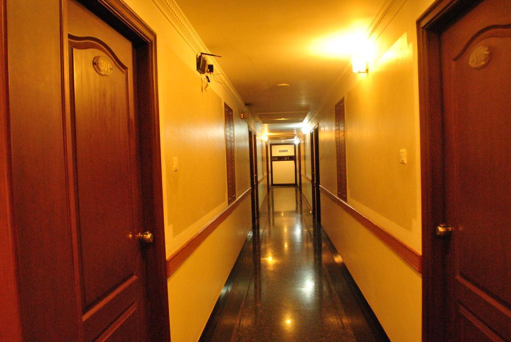 Hotel Sona'S Tiruchirappalli Εξωτερικό φωτογραφία