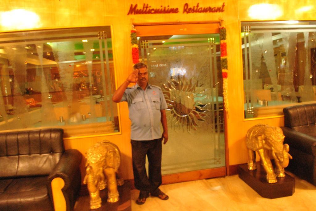 Hotel Sona'S Tiruchirappalli Εξωτερικό φωτογραφία