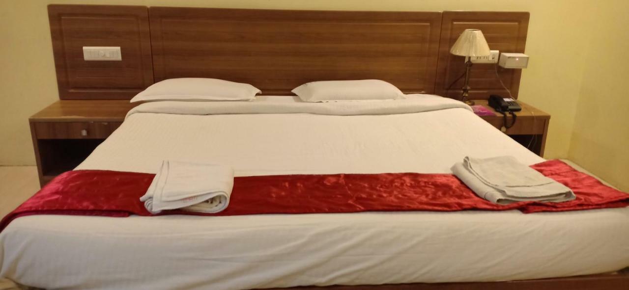 Hotel Sona'S Tiruchirappalli Εξωτερικό φωτογραφία
